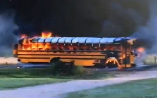 Mississippi sisters Bettye Windom and Beth Insley are being hailed as heroes after stopping this school bus and getting passengers off moments before it was engulfed in flames.