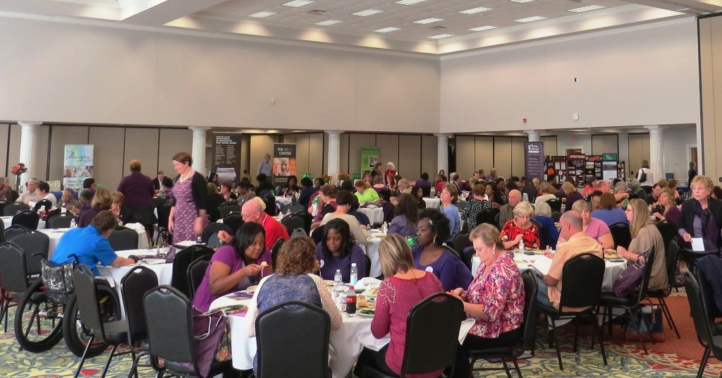 Conference attendees enjoy a nourshing lunch prepared by Mississippi College Food Service.